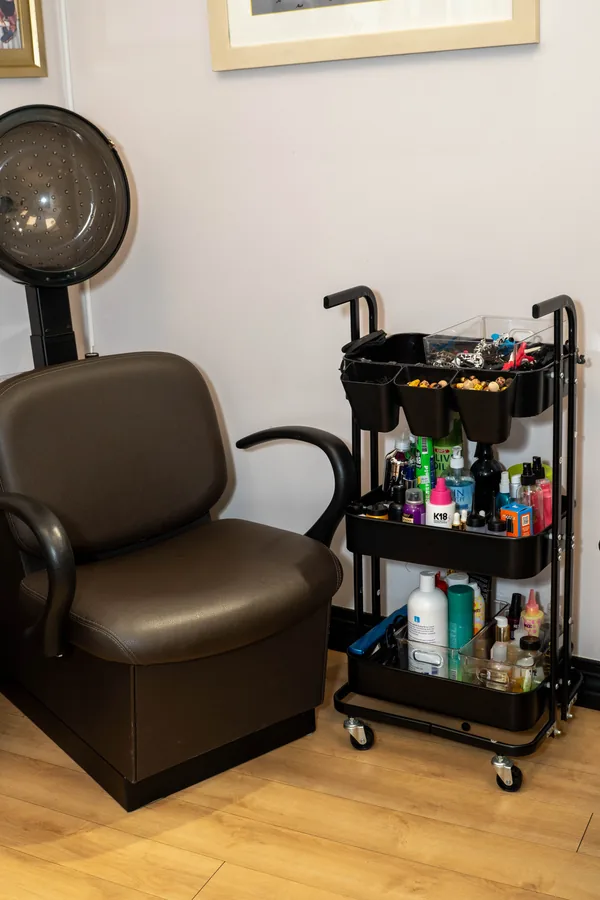 Creative Fingers salon highlight 2